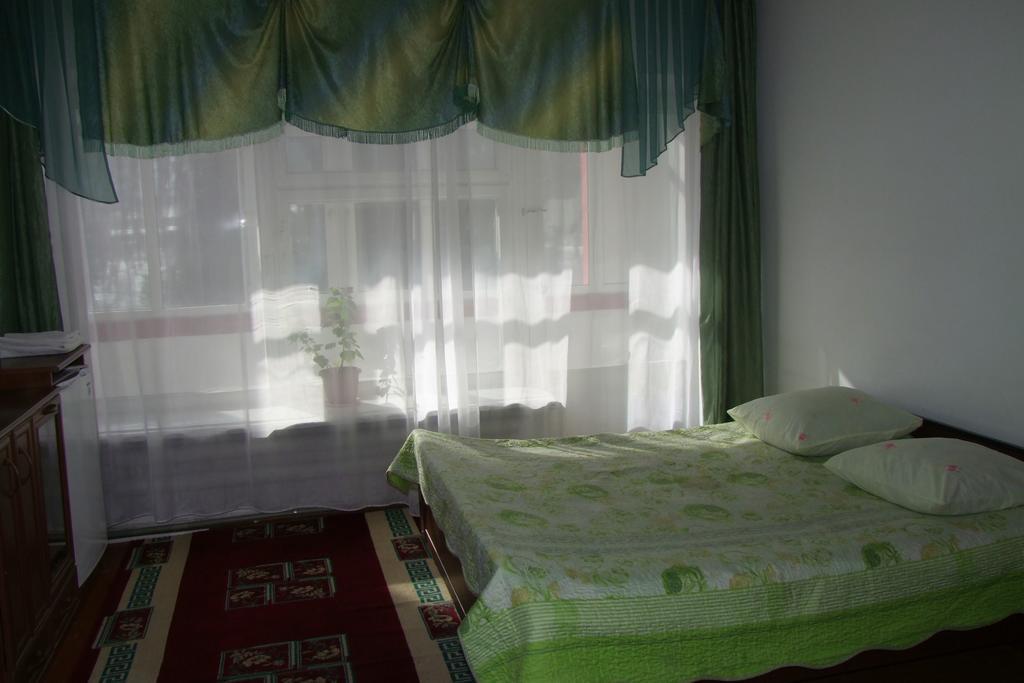 Otel Issyk-Kul Karakol Exterior foto